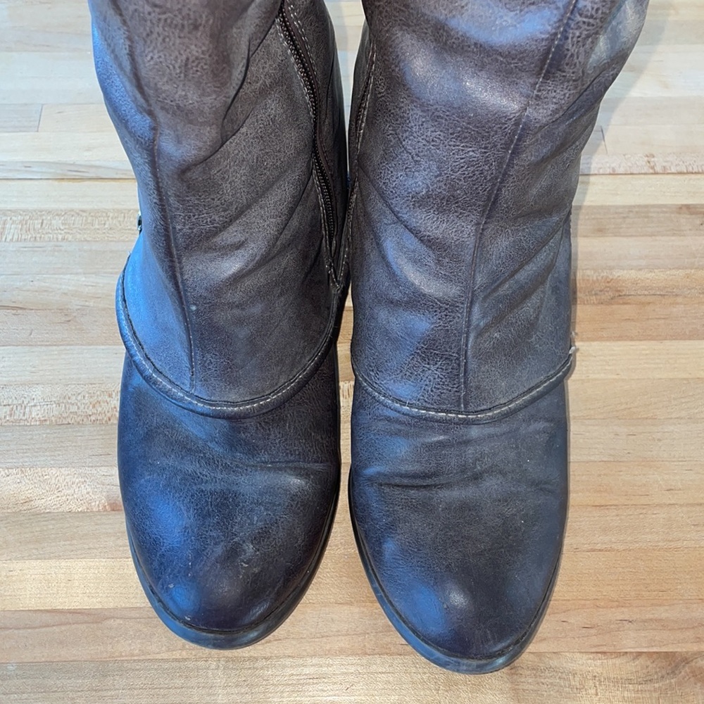 Fergalicious by Fergie Boots - Picture 3 of 10